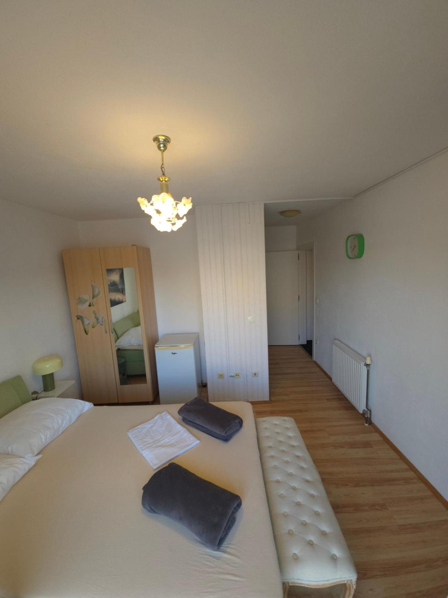 Apartments Ars Vivendi Trogir Eksteriør bilde