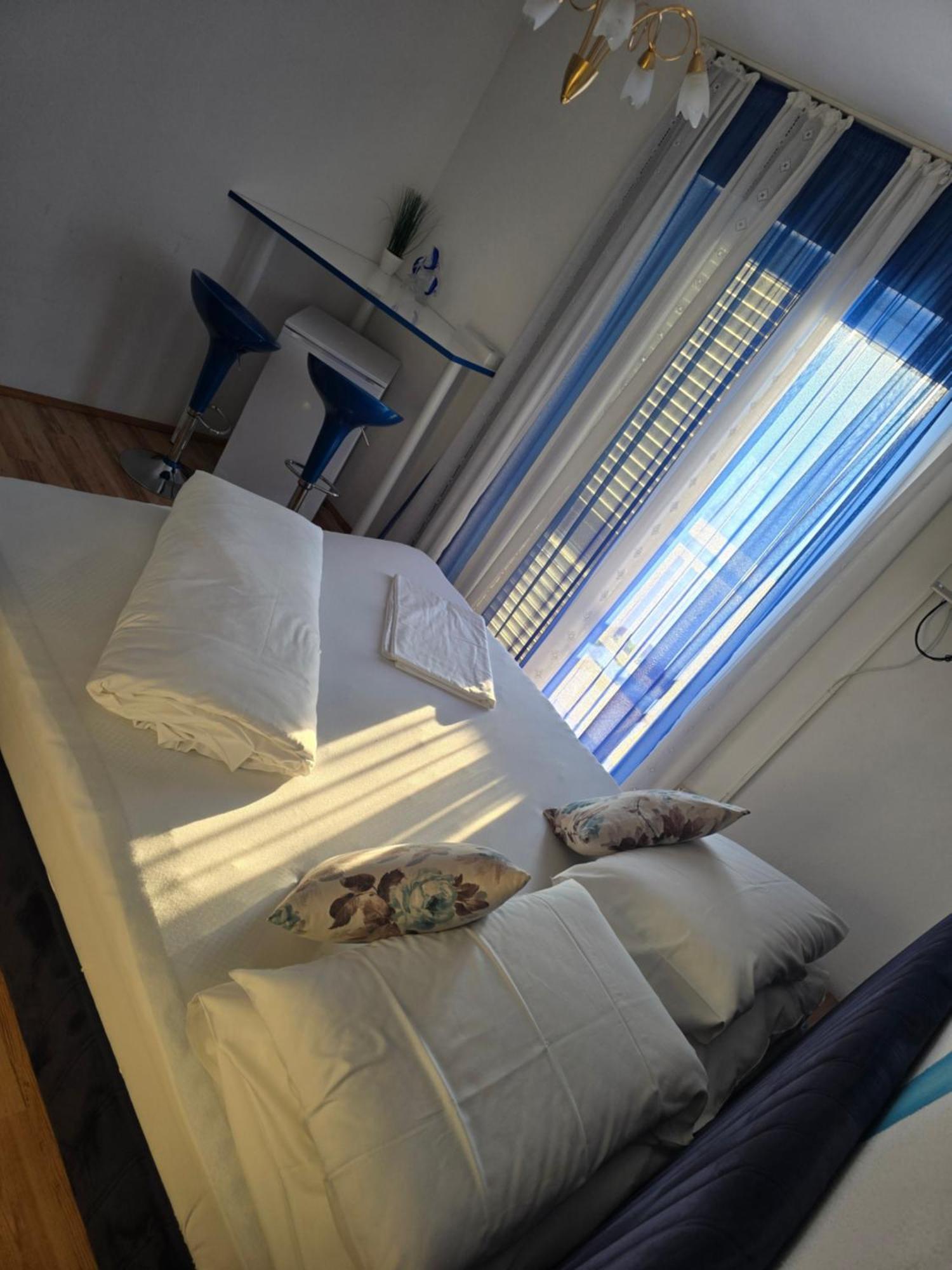 Apartments Ars Vivendi Trogir Eksteriør bilde