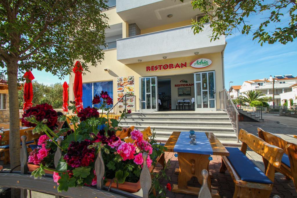 Apartments Ars Vivendi Trogir Eksteriør bilde