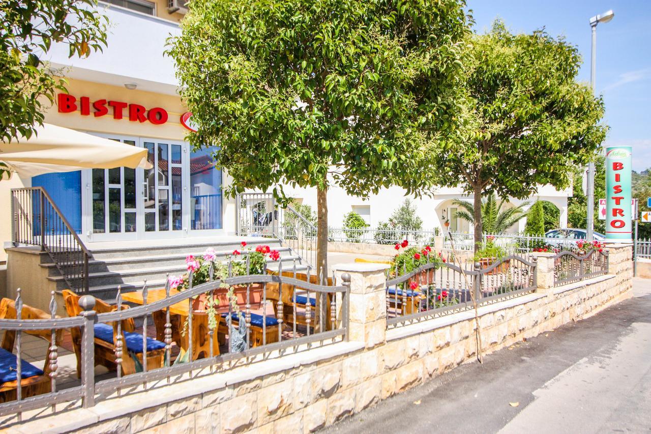 Apartments Ars Vivendi Trogir Eksteriør bilde